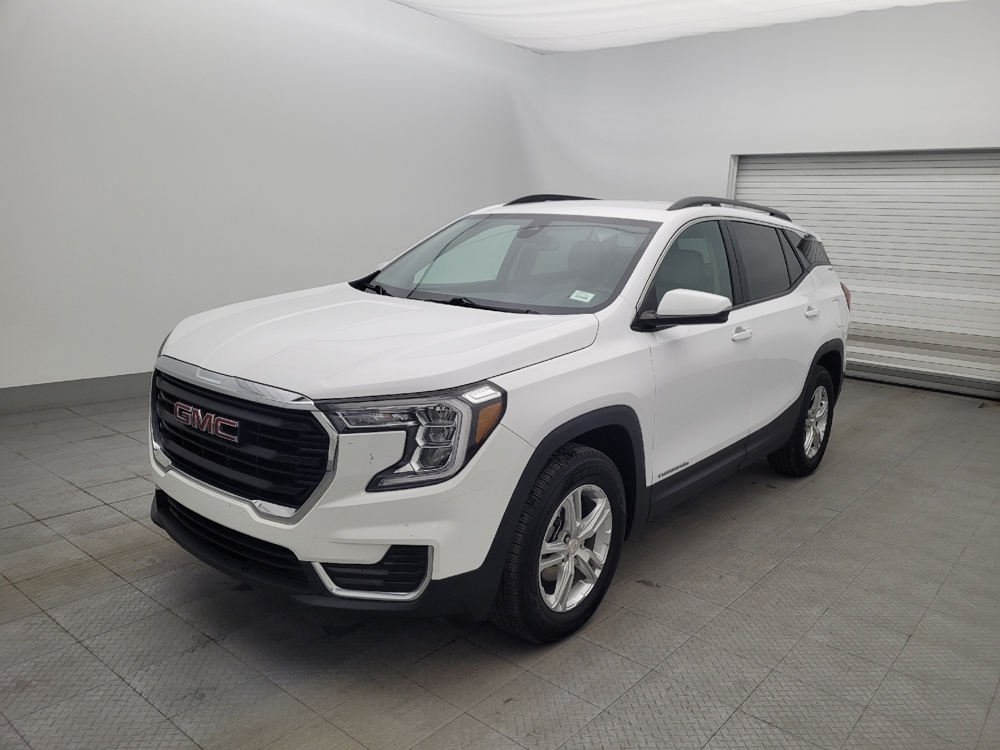 2023 GMC Terrain SLE's photo