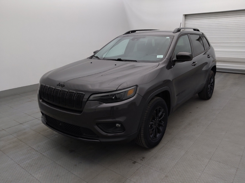 2023 Jeep Cherokee Altitude Lux's photo
