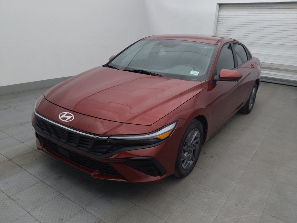 2024 Hyundai Elantra SEL's photo