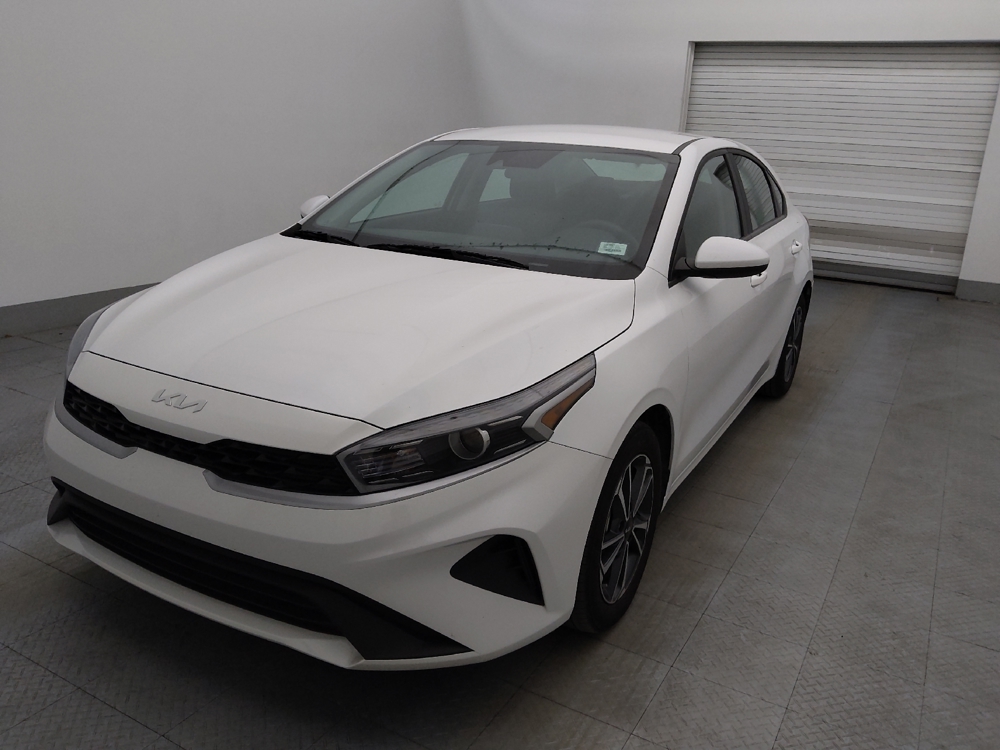2024 Kia Forte LXS's photo