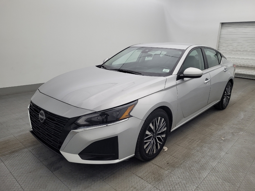 2023 Nissan Altima SV