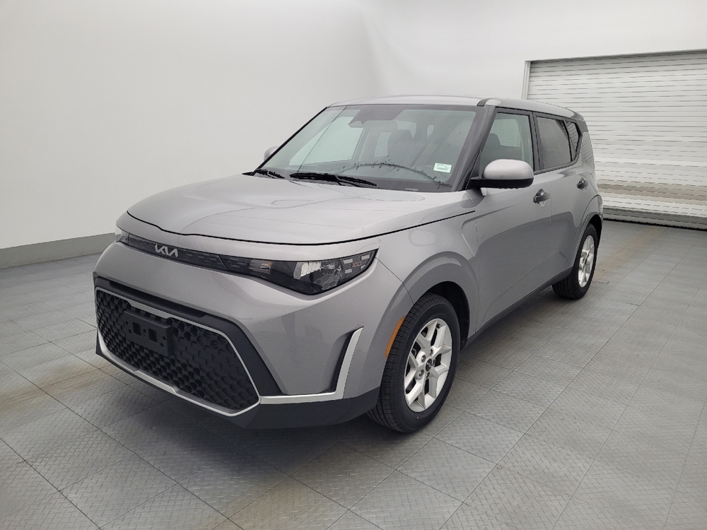 2024 Kia Soul LX's photo