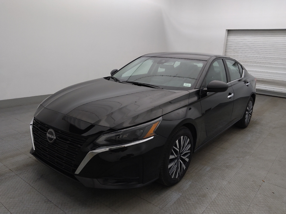 2024 Nissan Altima SV