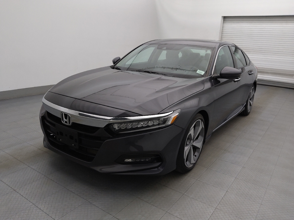 2018 Honda Accord Touring's photo