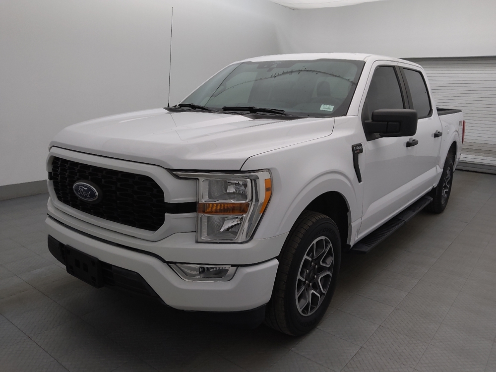 2021 Ford F-150 XL's photo