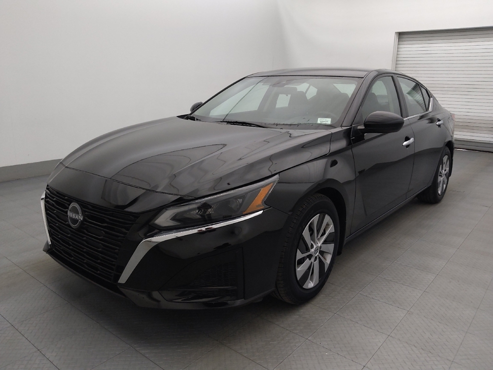 2023 Nissan Altima S's photo