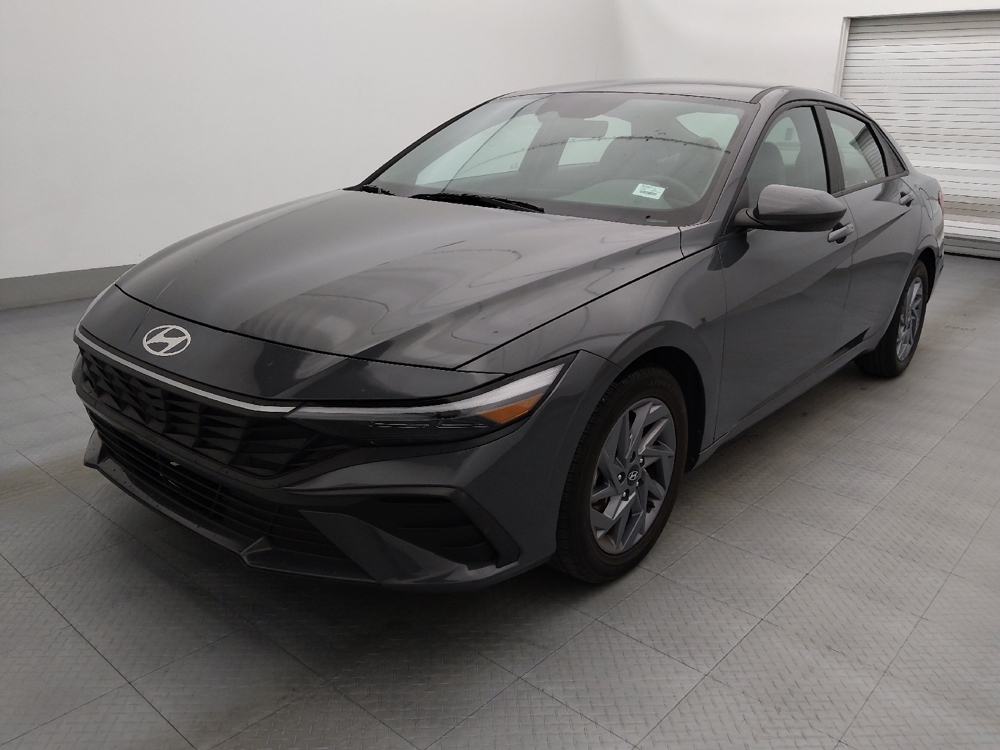 2024 Hyundai Elantra SEL's photo