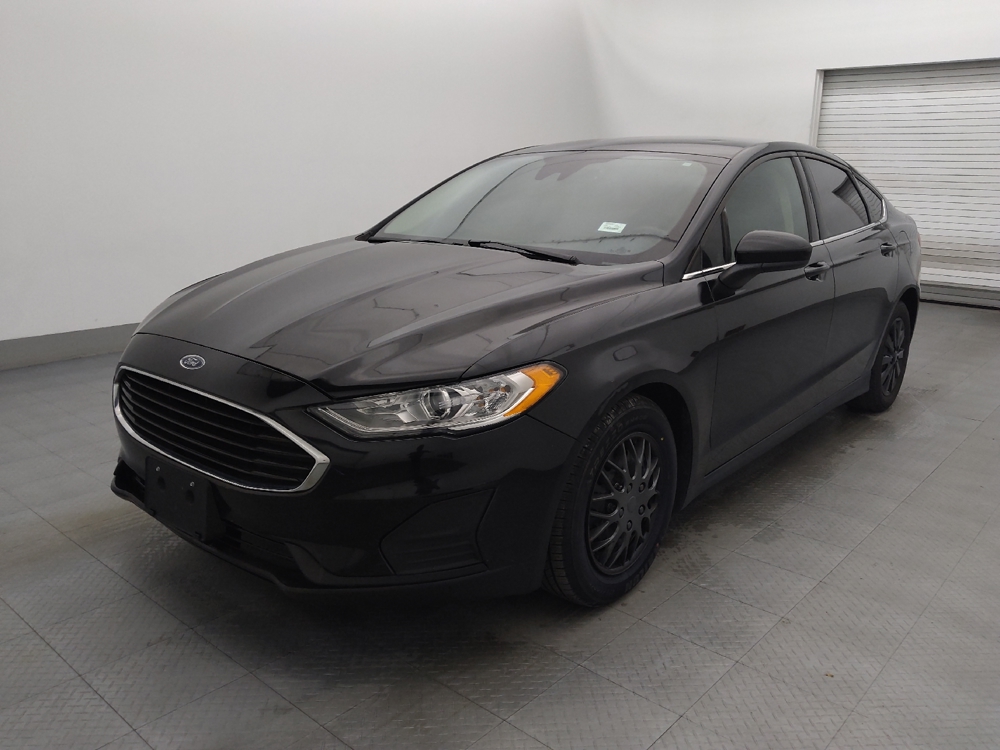 2020 Ford Fusion S's photo