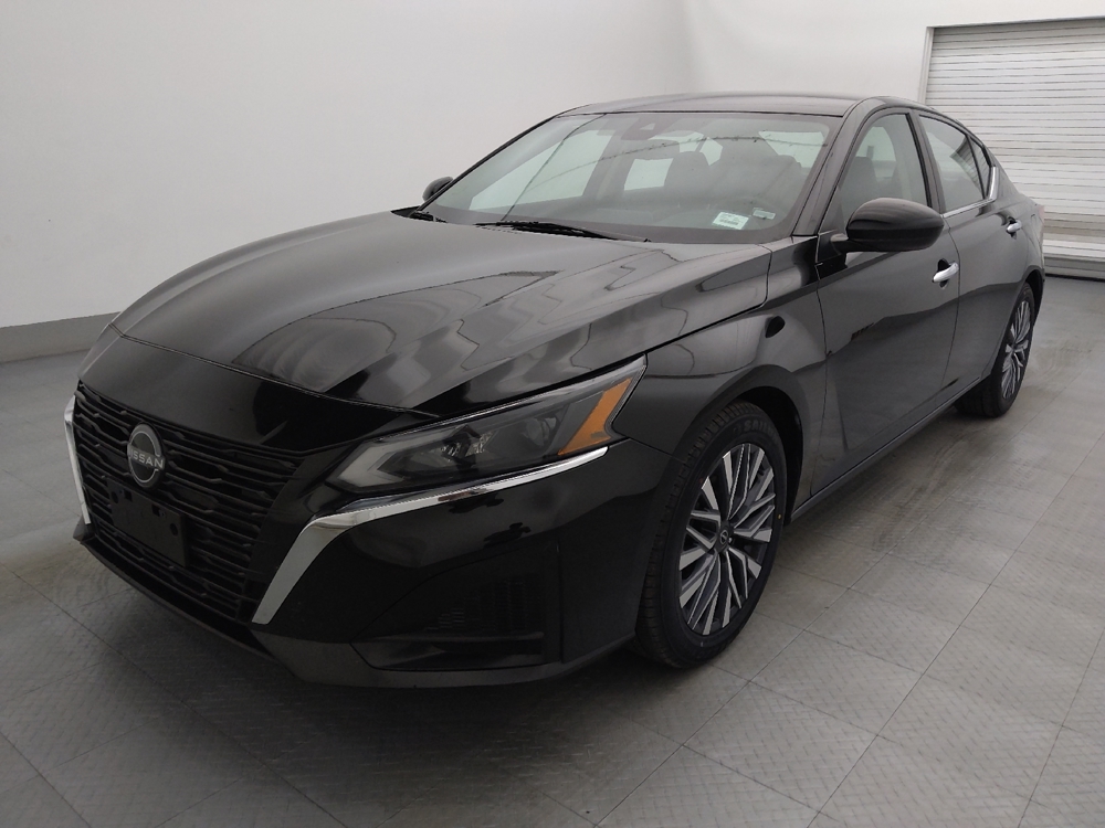 2023 Nissan Altima SV