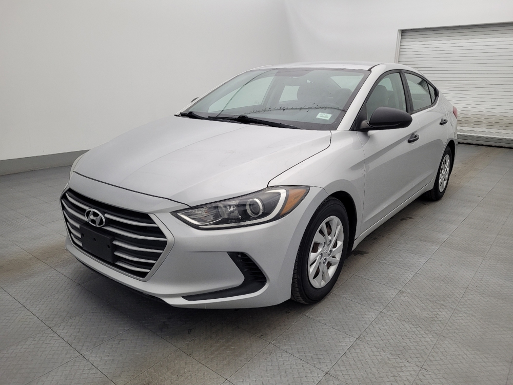 2017 Hyundai Elantra SE's photo