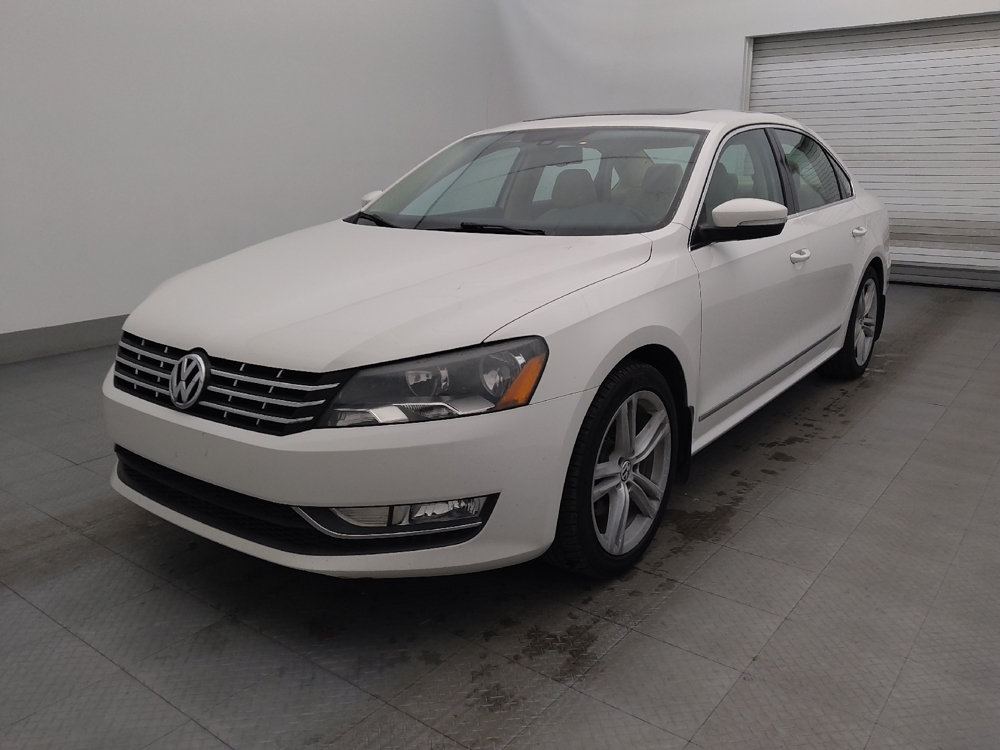 2014 Volkswagen Passat SEL Premium