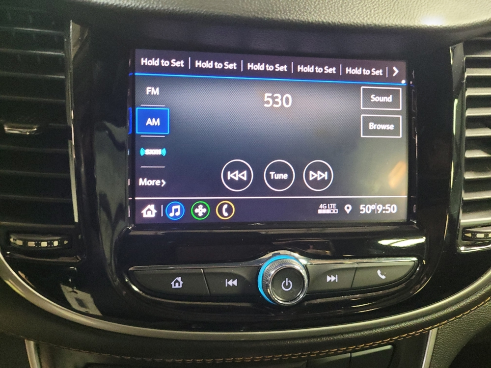 2021 Chevrolet Trax LS - Photo 19