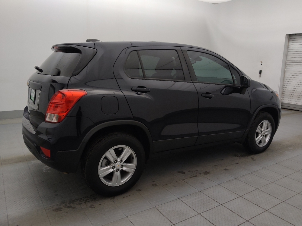 2021 Chevrolet Trax LS - Photo 8