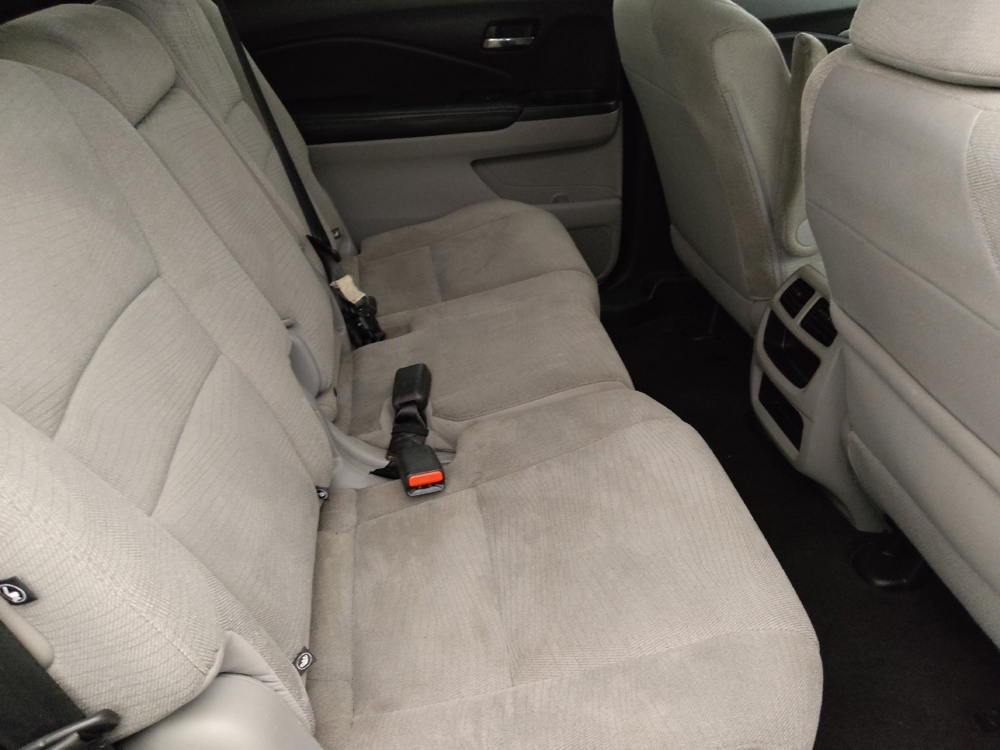 2018 Honda Pilot LX - Photo 15
