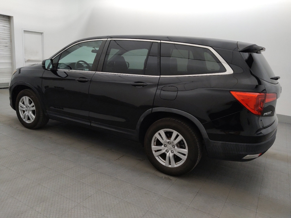 2018 Honda Pilot LX - Photo 3