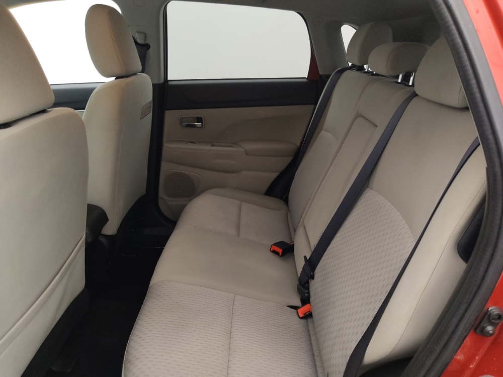 2017 Mitsubishi Outlander Sport ES - Photo 14