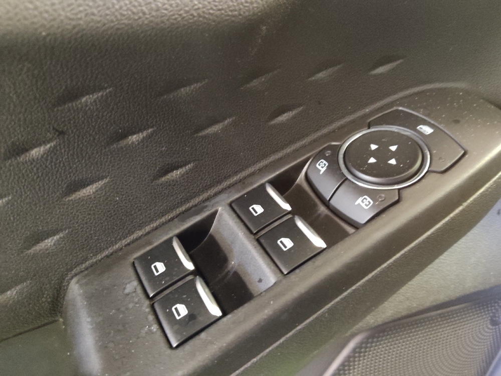 2020 Ford Escape SEL - Photo 21