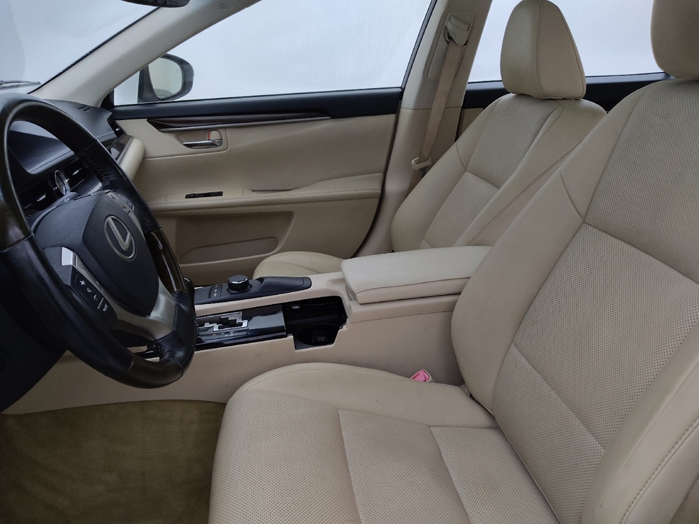 2015 Lexus ES 350 - Photo 13