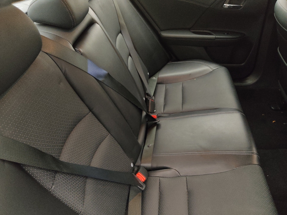2015 Honda Accord Touring - Photo 15