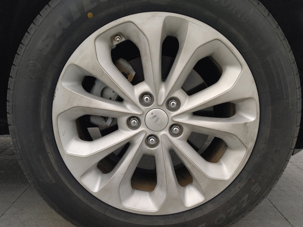 2014 Kia Sorento EX - Photo 24