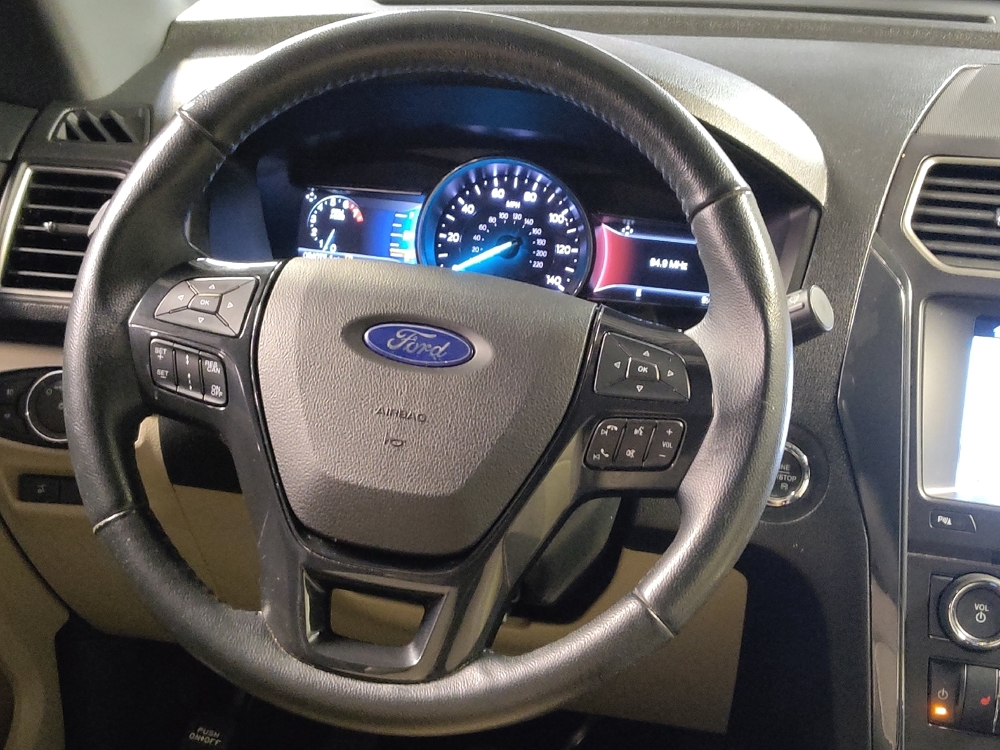2018 Ford Explorer XLT - Photo 17
