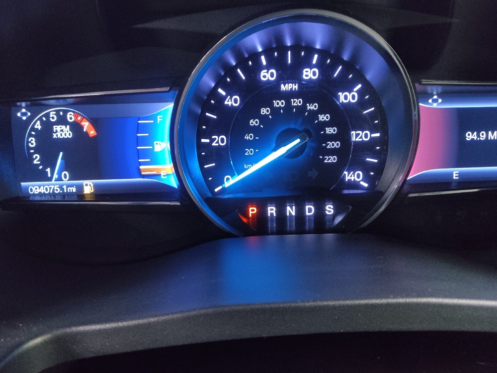 2018 Ford Explorer XLT - Photo 18