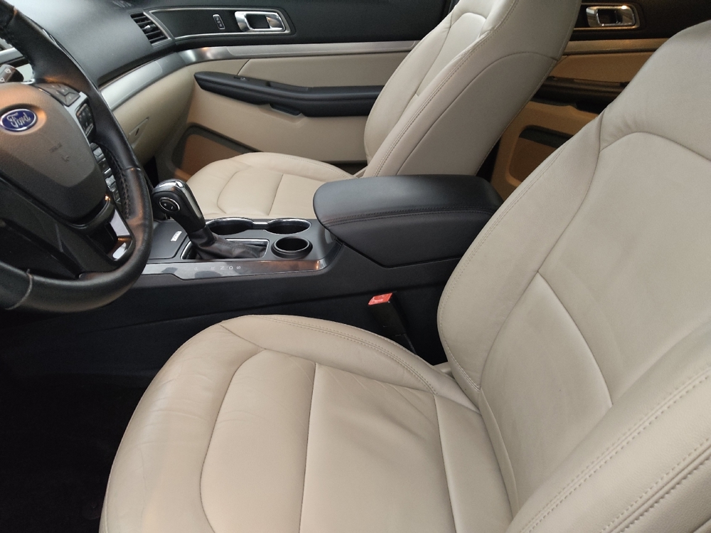2018 Ford Explorer XLT - Photo 13
