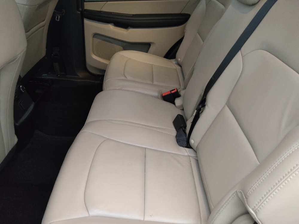 2018 Ford Explorer XLT - Photo 14