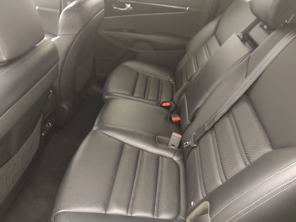 2020 Kia Sorento EX - Photo 14