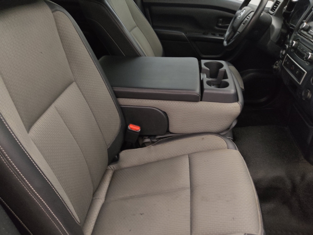 2021 Nissan Titan S - Photo 16