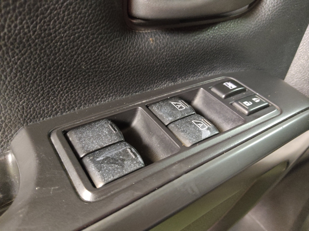 2021 Nissan Titan S - Photo 21