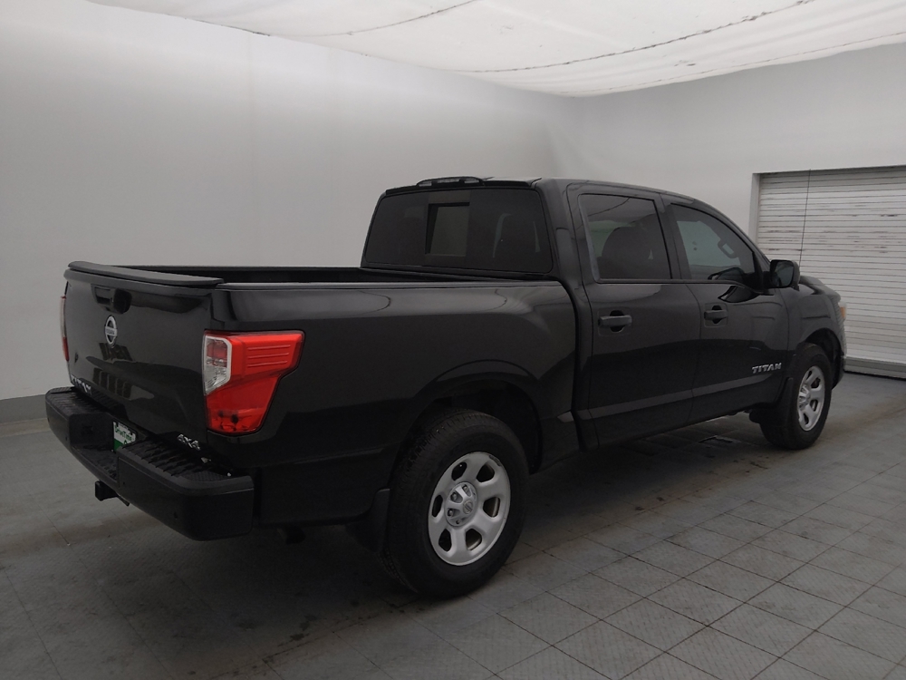 2021 Nissan Titan S - Photo 8