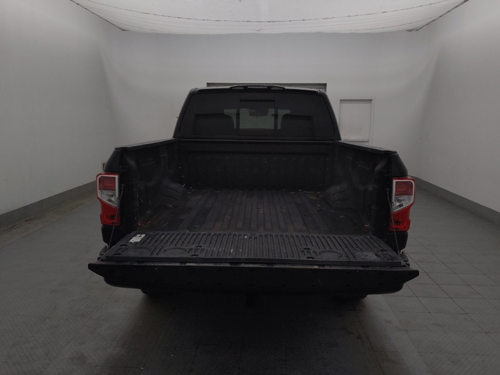 2021 Nissan Titan S - Photo 22
