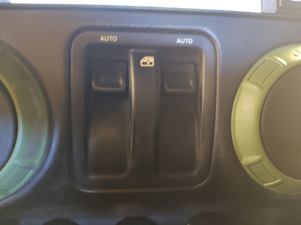 2015 Jeep Wrangler Sport - Photo 21