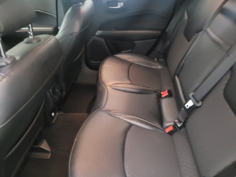 2020 Jeep Compass Latitude - Photo 14