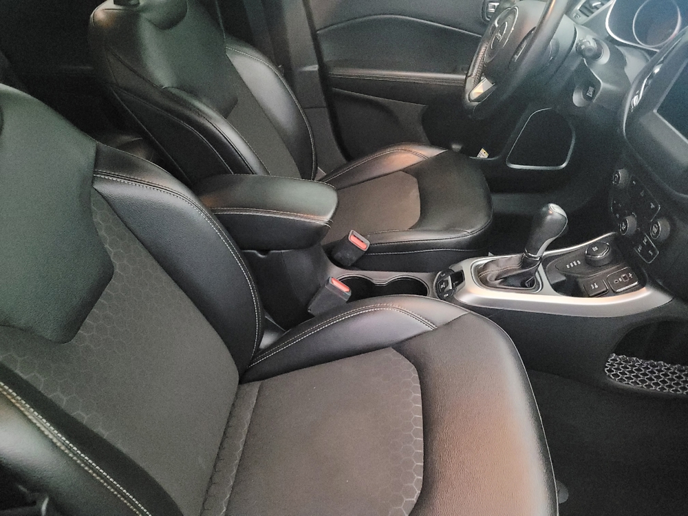 2020 Jeep Compass Latitude - Photo 16