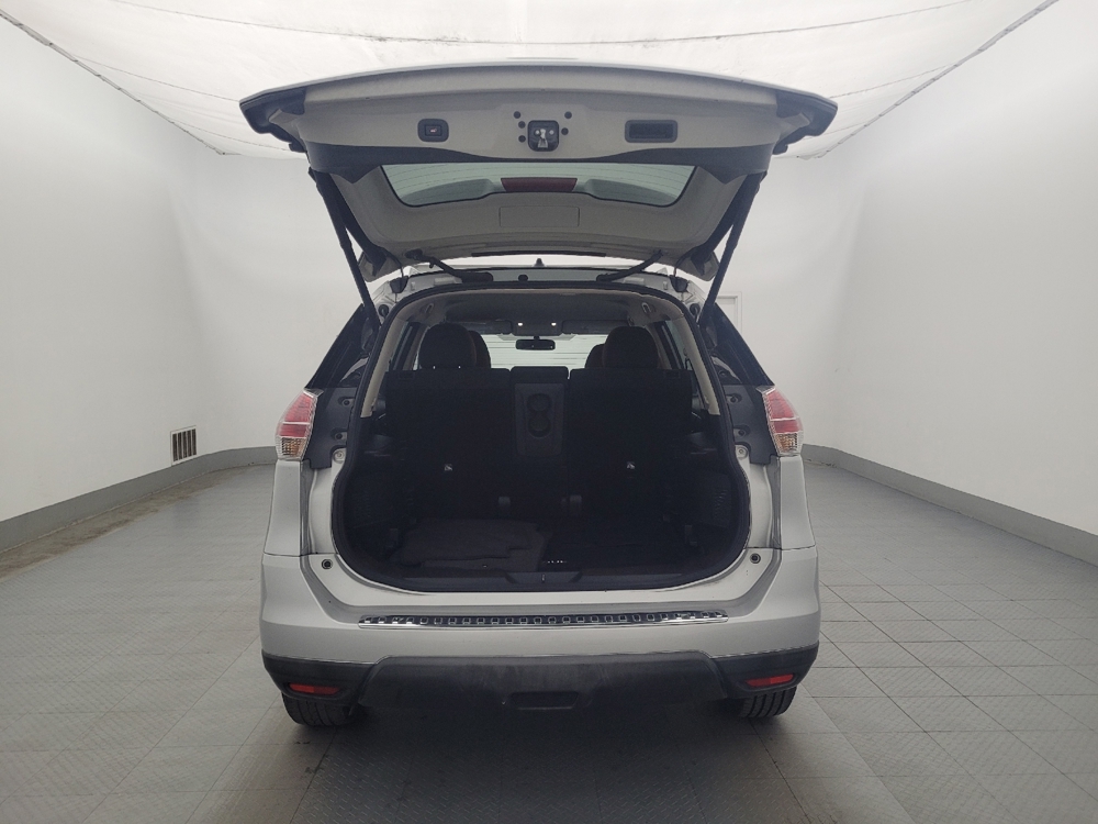 2016 Nissan Rogue SV - Photo 22