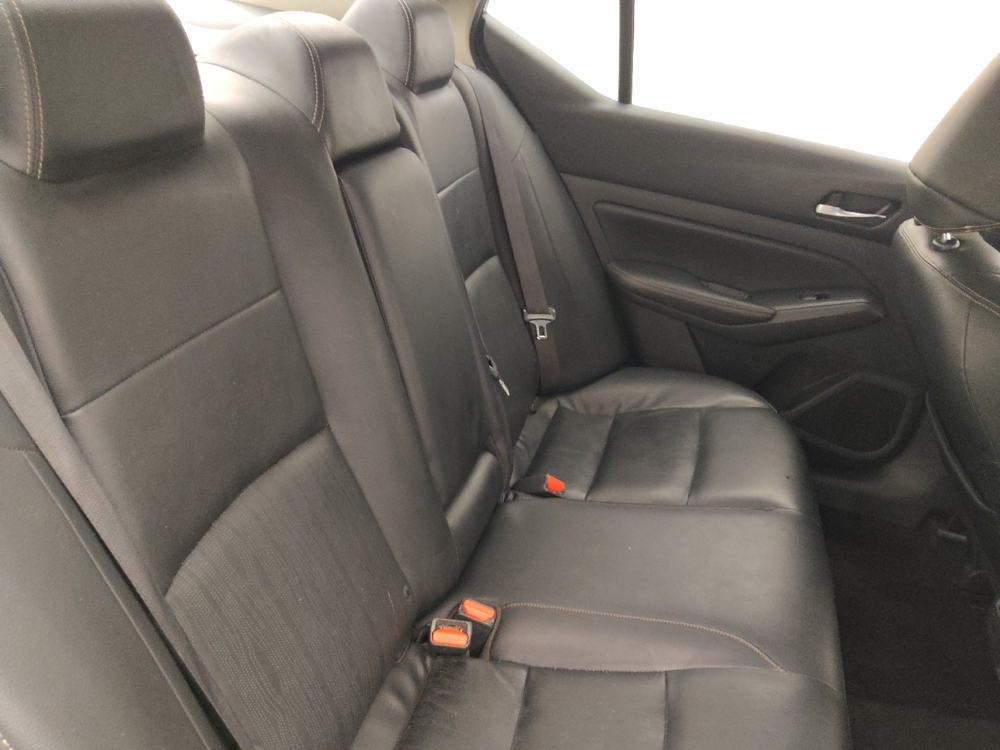 2019 Nissan Altima SL - Photo 15