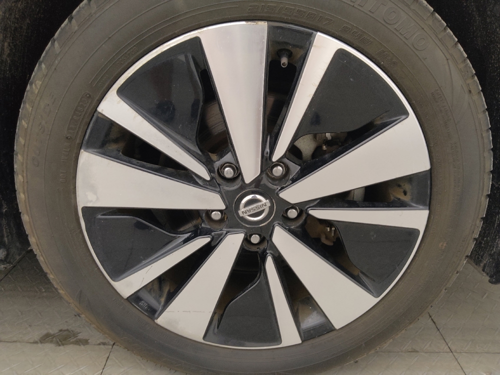 2019 Nissan Altima SL - Photo 24