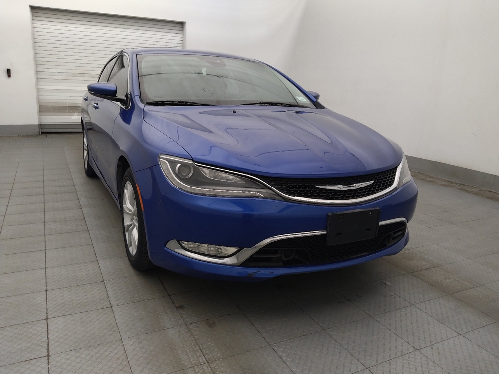 2015 Chrysler 200 C - Photo 10