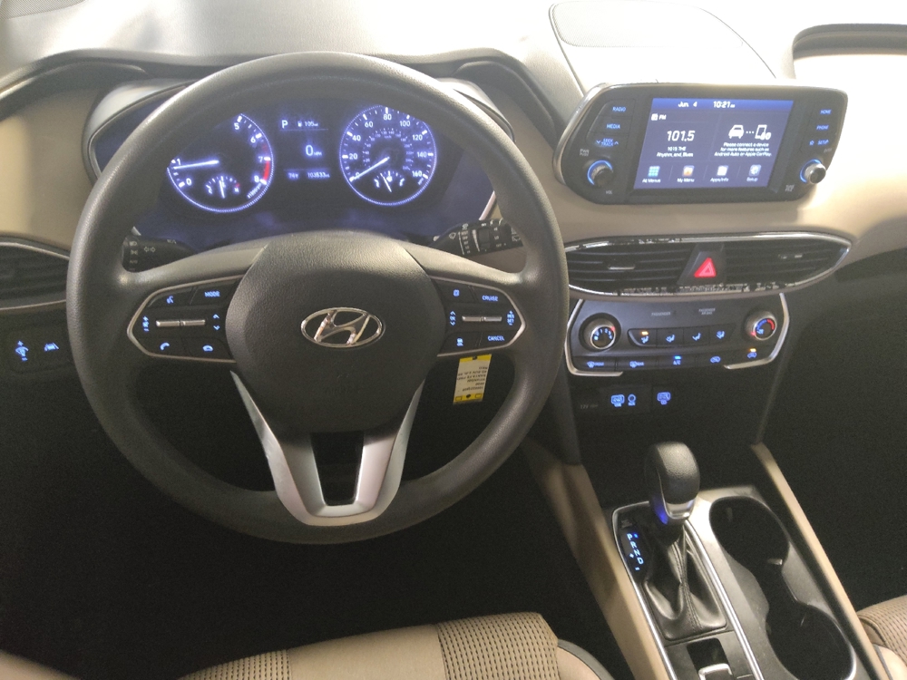 2020 Hyundai Santa Fe SE - Photo 17