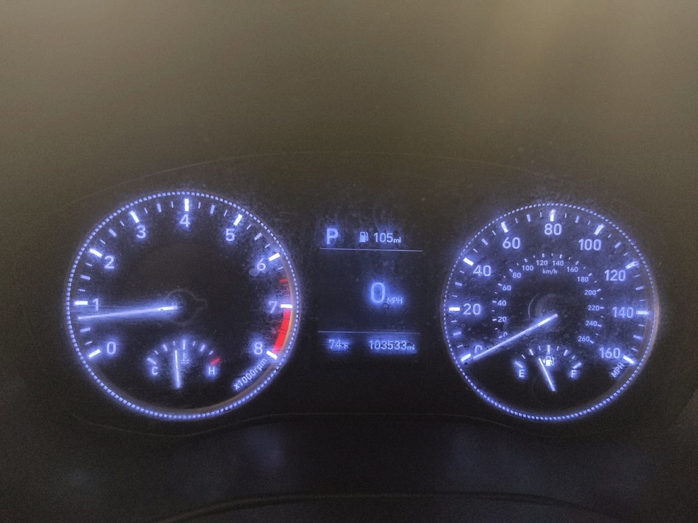 2020 Hyundai Santa Fe SE - Photo 18