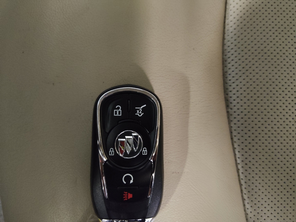 2021 Buick Enclave Essence - Photo 25