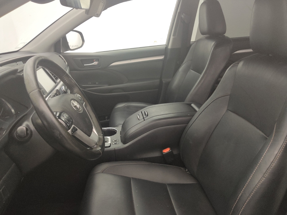 2019 Toyota Highlander XLE - Photo 13