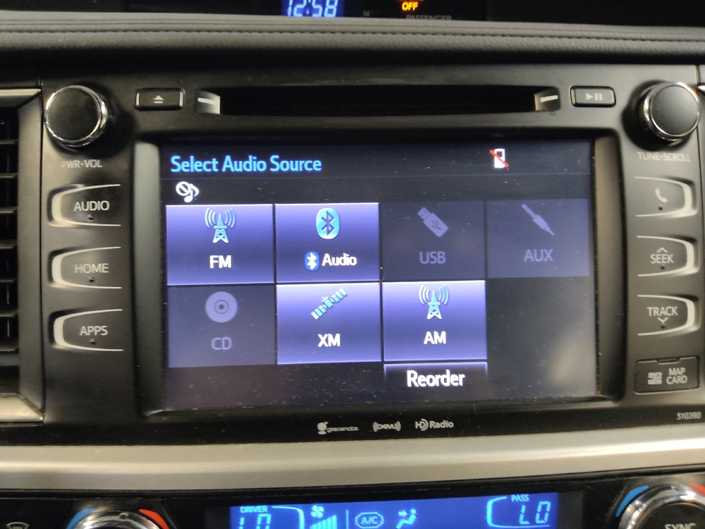 2019 Toyota Highlander XLE - Photo 19