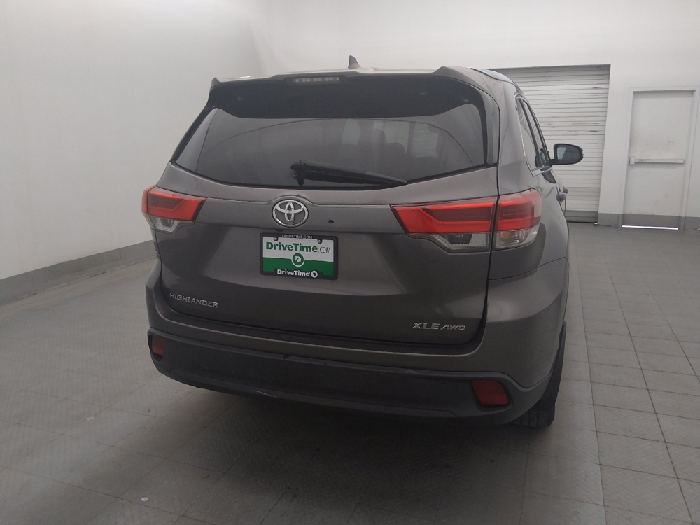 2019 Toyota Highlander XLE - Photo 6