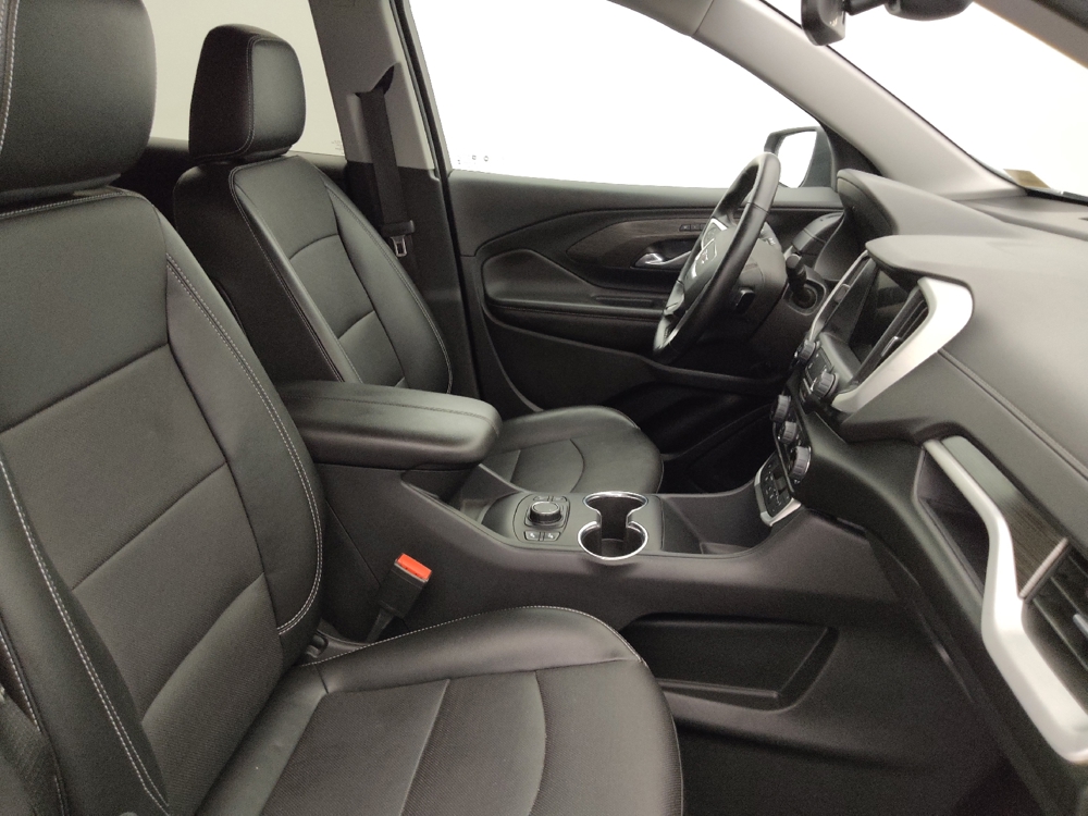 2023 GMC Terrain SLT - Photo 16