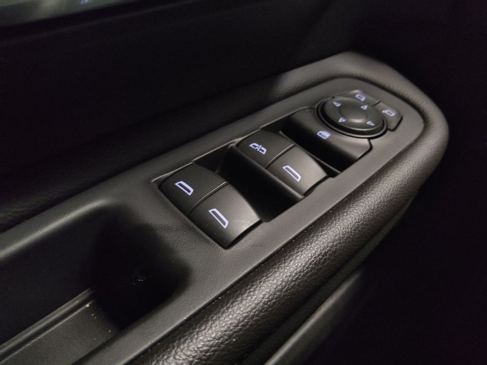 2023 GMC Terrain SLT - Photo 21