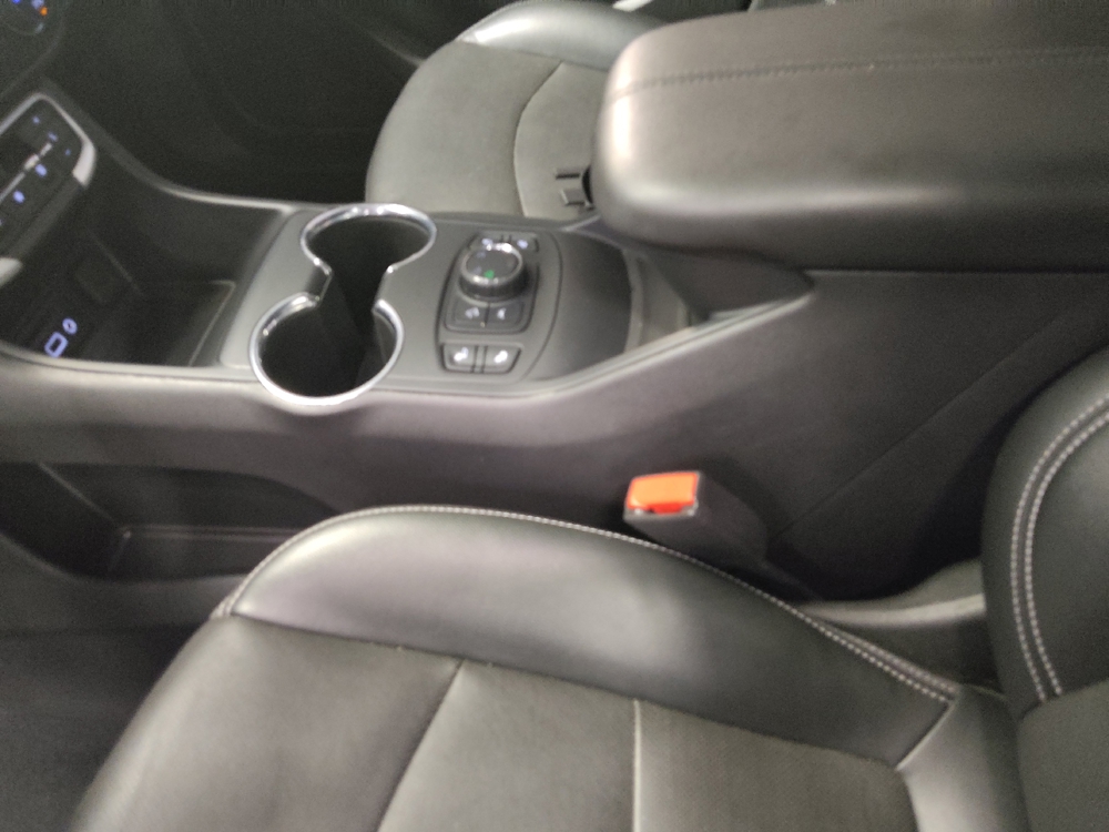 2023 GMC Terrain SLT - Photo 20