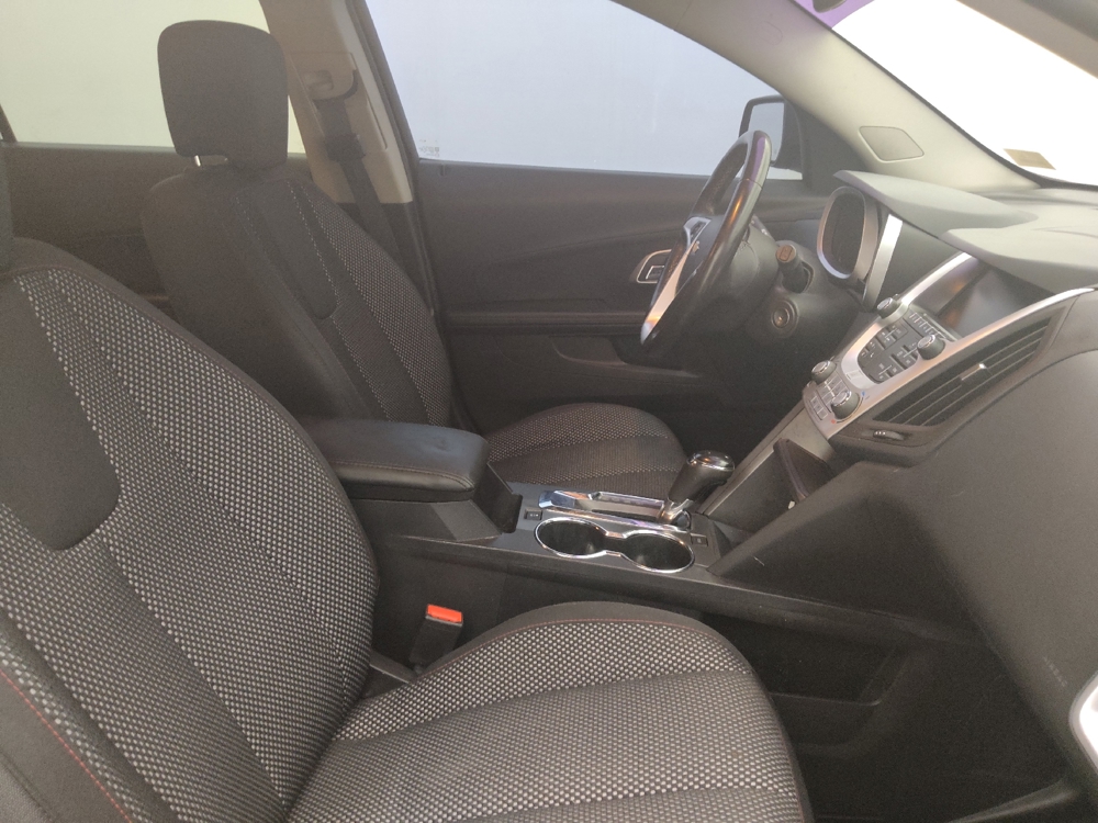 2016 Chevrolet Equinox LT - Photo 16